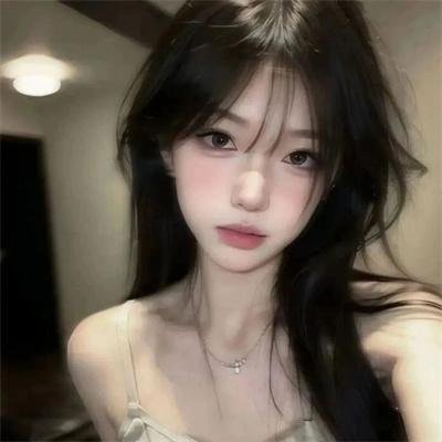严肃的男人
